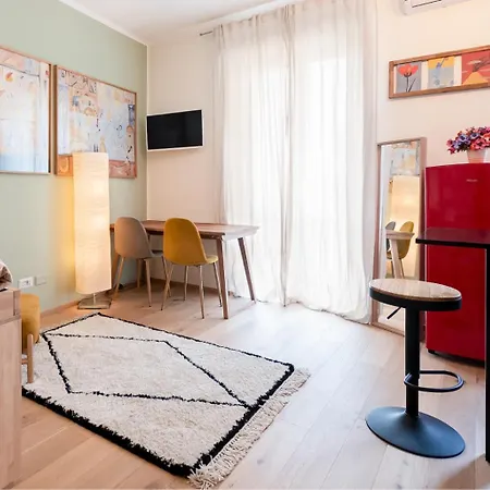 Modern Near Bocconi & Navigli Apartamento Milán